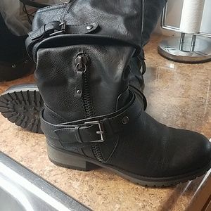 Womans boots
